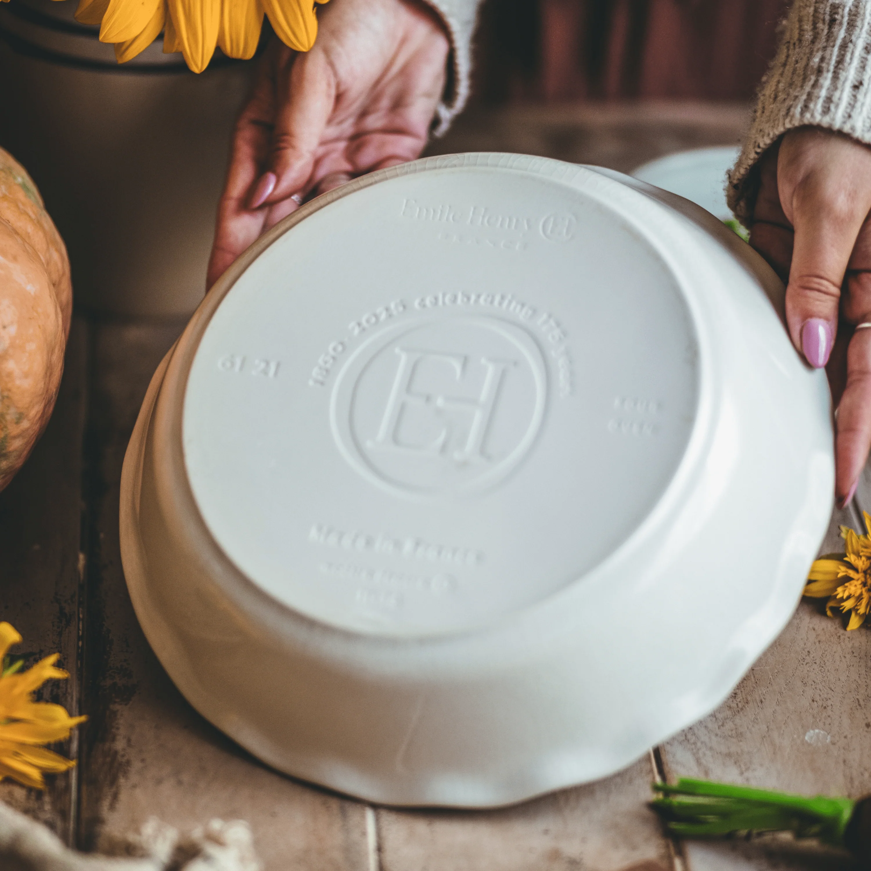 175th Anniversary Pie Dish (Limited Edition) - Image 15